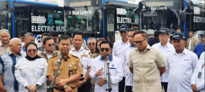 transjakarta-hadirkan-200-bus-listrik-untuk-wujudkan-transportasi-ramah-lingkungan-dan-kurangi-emisi-karbon